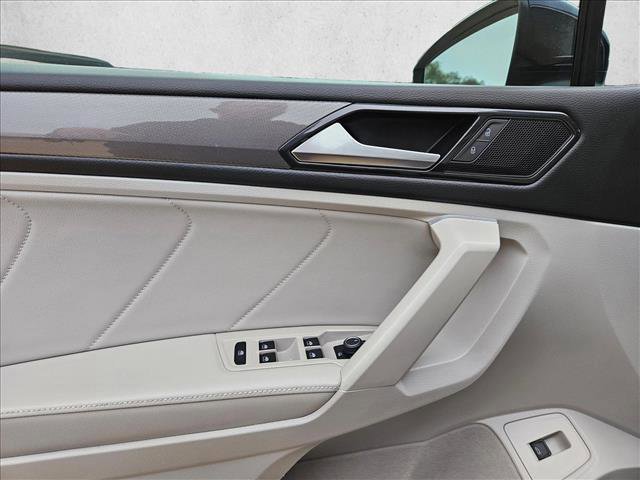 Used 2024 Volkswagen Tiguan SE FWD image 27