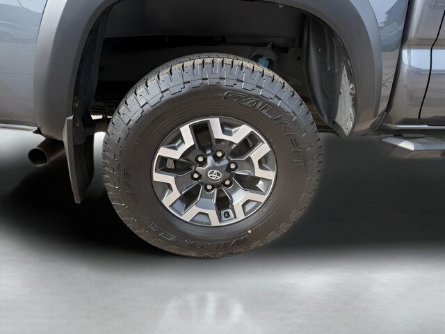 Used 2023 Toyota Tacoma TRD Off-Road AWD/4WD image 28