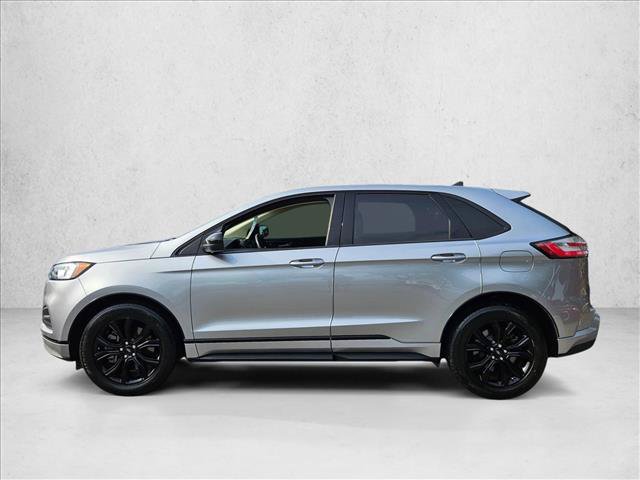 Certified 2024 Ford Edge SE w/ Black Appearance Package AWD/4WD image 9