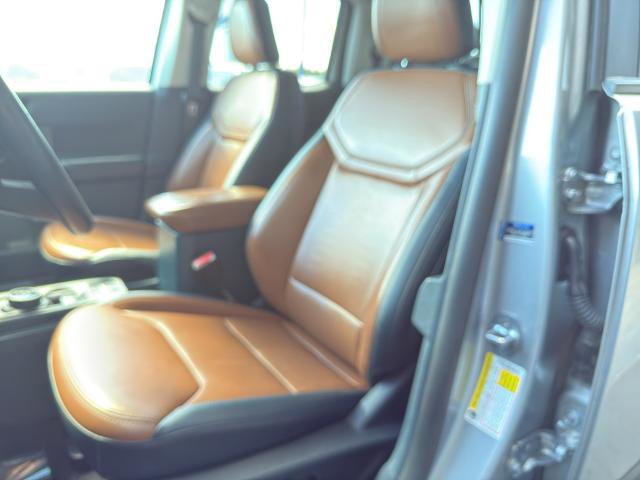 Certified 2023 Ford Maverick Lariat w/ Lariat Luxury Package AWD/4WD image 15