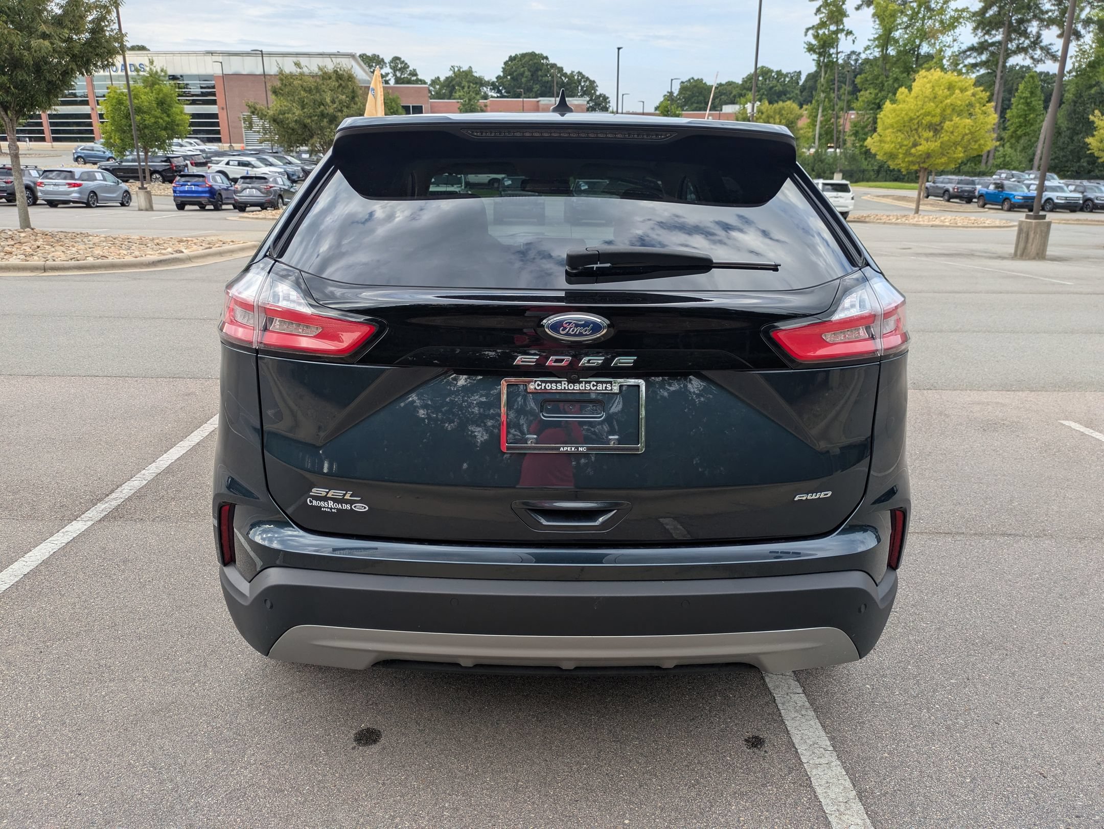 Certified 2024 Ford Edge SEL w/ Convenience Package AWD/4WD image 5