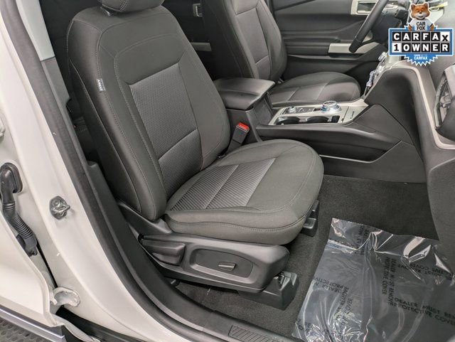 Certified 2023 Ford Explorer XLT image 28