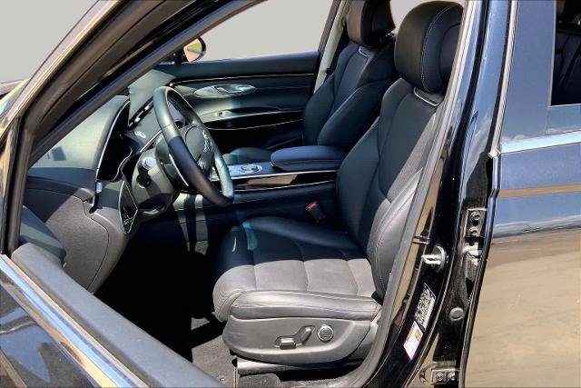 Used 2025 Genesis GV70 2.5T AWD/4WD image 8