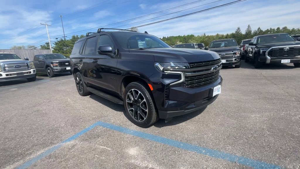 Used 2022 Chevrolet Tahoe RST w/ Luxury Package AWD/4WD image 14