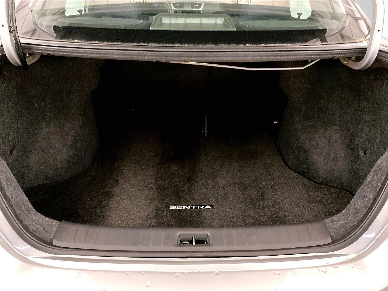 Used 2019 Nissan Sentra SV FWD image 33