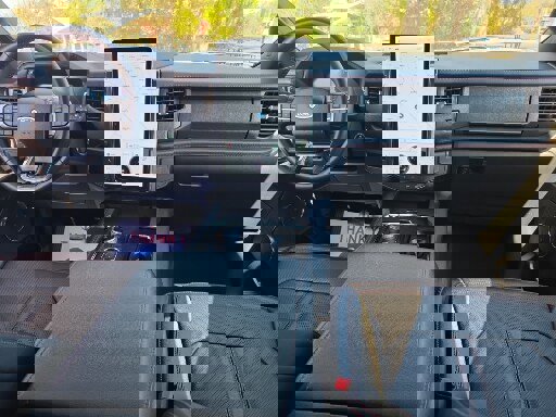 Certified 2024 Ford Expedition Limited image 10