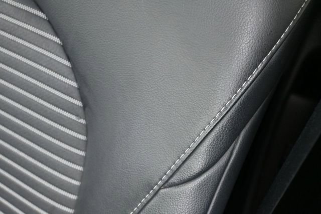 Used 2023 Toyota Camry SE w/ Convenience Package FWD image 12