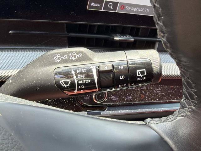 Used 2025 Kia Sportage SX AWD/4WD image 16