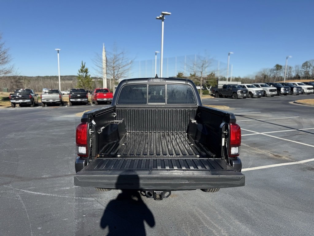 Used 2023 Toyota Tacoma SR image 9
