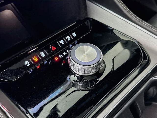 Used 2023 Jeep Wagoneer Series II RWD image 18