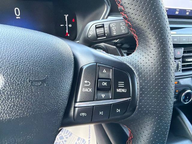 Certified 2026 Ford Escape ST-Line AWD/4WD image 18