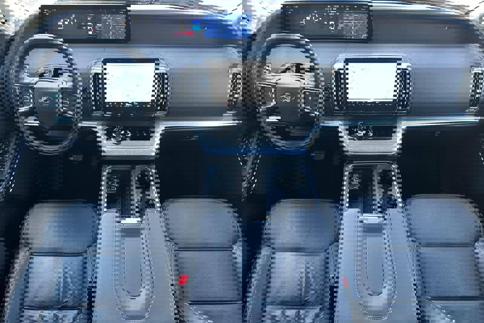 Certified 2025 Ford Expedition Platinum video 3