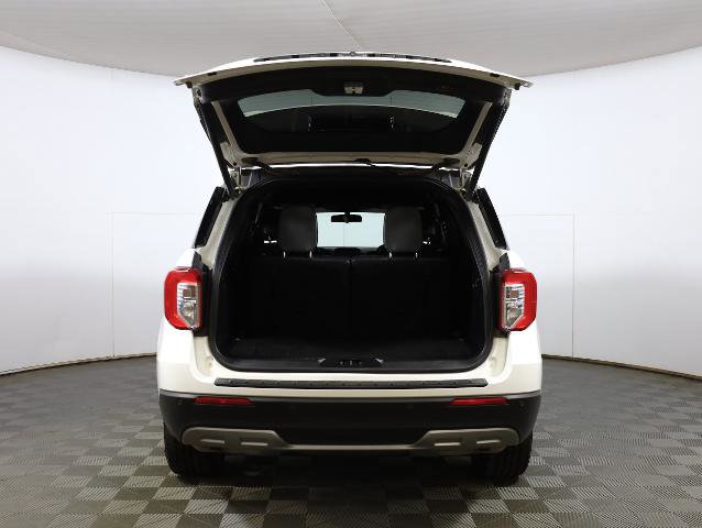 Certified 2020 Ford Explorer XLT w/ Equipment Group 202A image 22