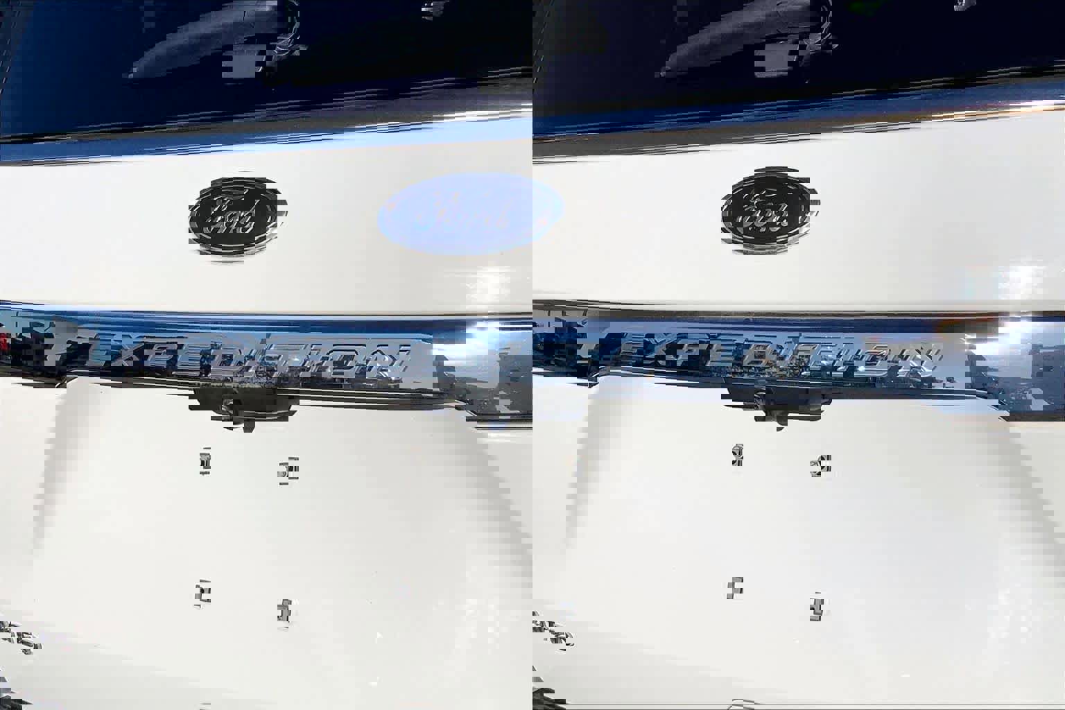 Certified 2020 Ford Expedition Limited w/ Equipment Group 302A image 27