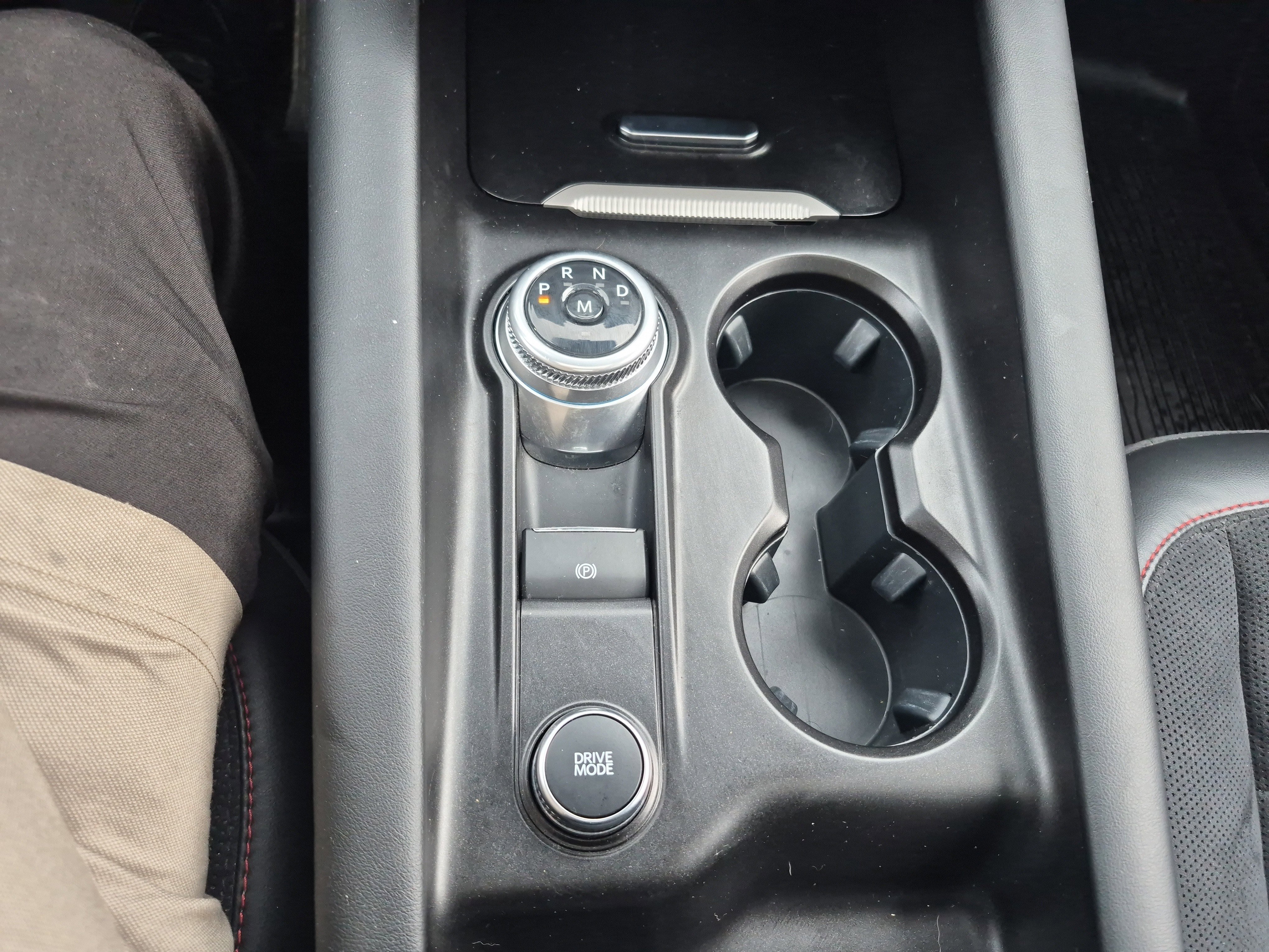 Certified 2025 Ford Explorer ST image 31