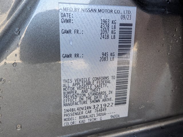 Used 2024 Nissan Altima 2.5 SV FWD image 29