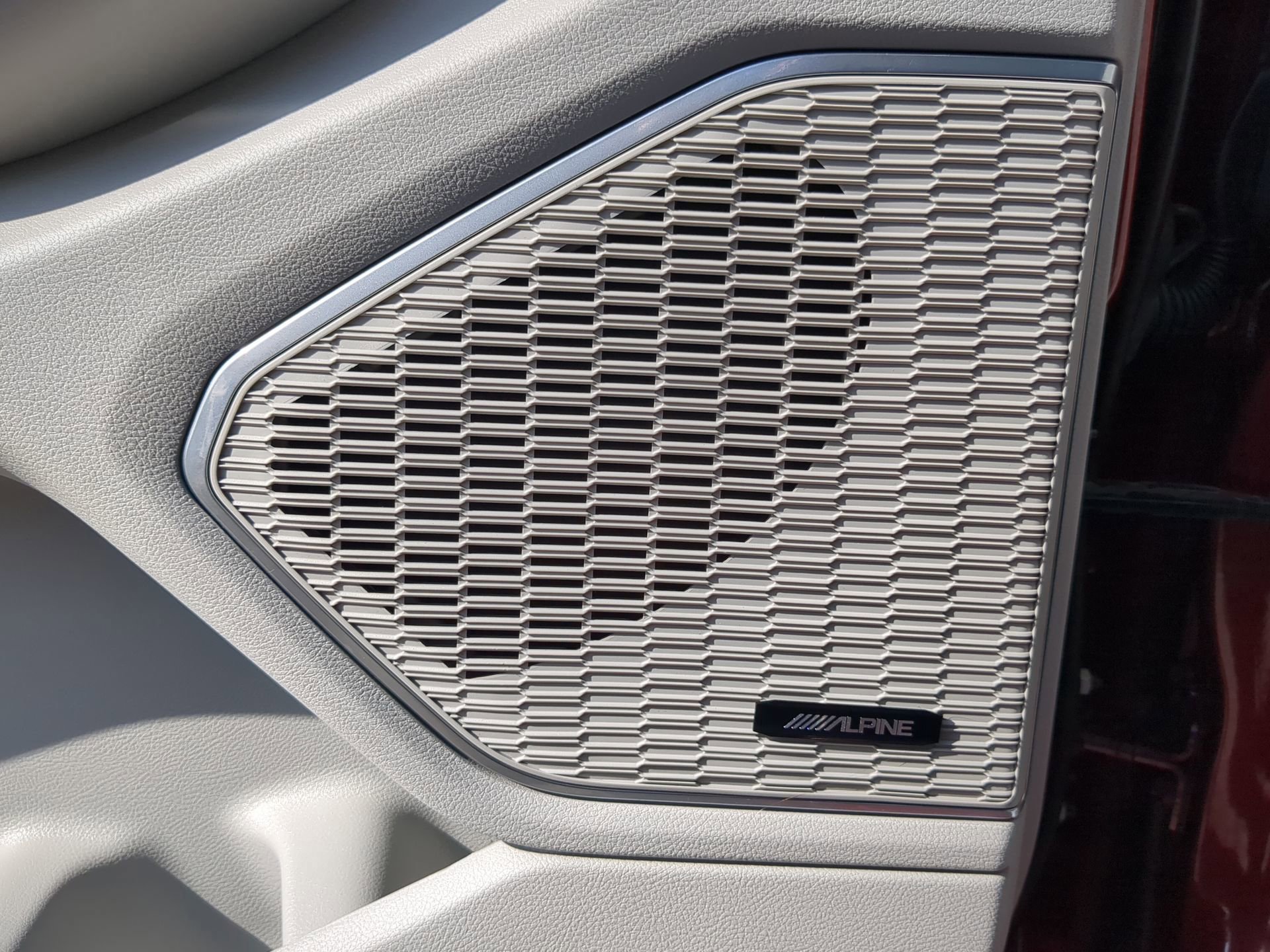 Used 2022 Jeep Grand Cherokee L Summit w/ Advanced Protech Group IV image 49