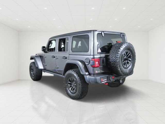 Used 2025 Jeep Wrangler Unlimited Rubicon AWD/4WD image 4