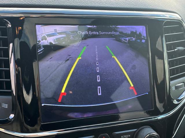 Used 2019 Jeep Grand Cherokee Limited w/ Luxury Group II image 12