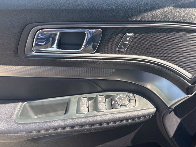 Certified 2019 Ford Explorer XLT AWD/4WD image 15