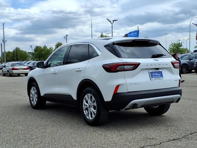 Certified 2023 Ford Escape Active w/ Tech Pack #2 AWD/4WD image 4