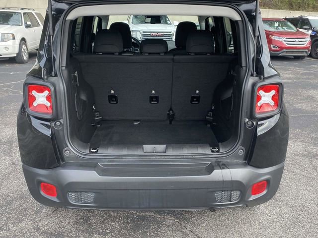 Used 2023 Jeep Renegade Altitude w/ Convenience Group I image 12