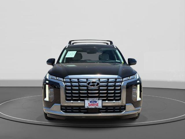 Used 2024 Hyundai Palisade Calligraphy FWD image 3