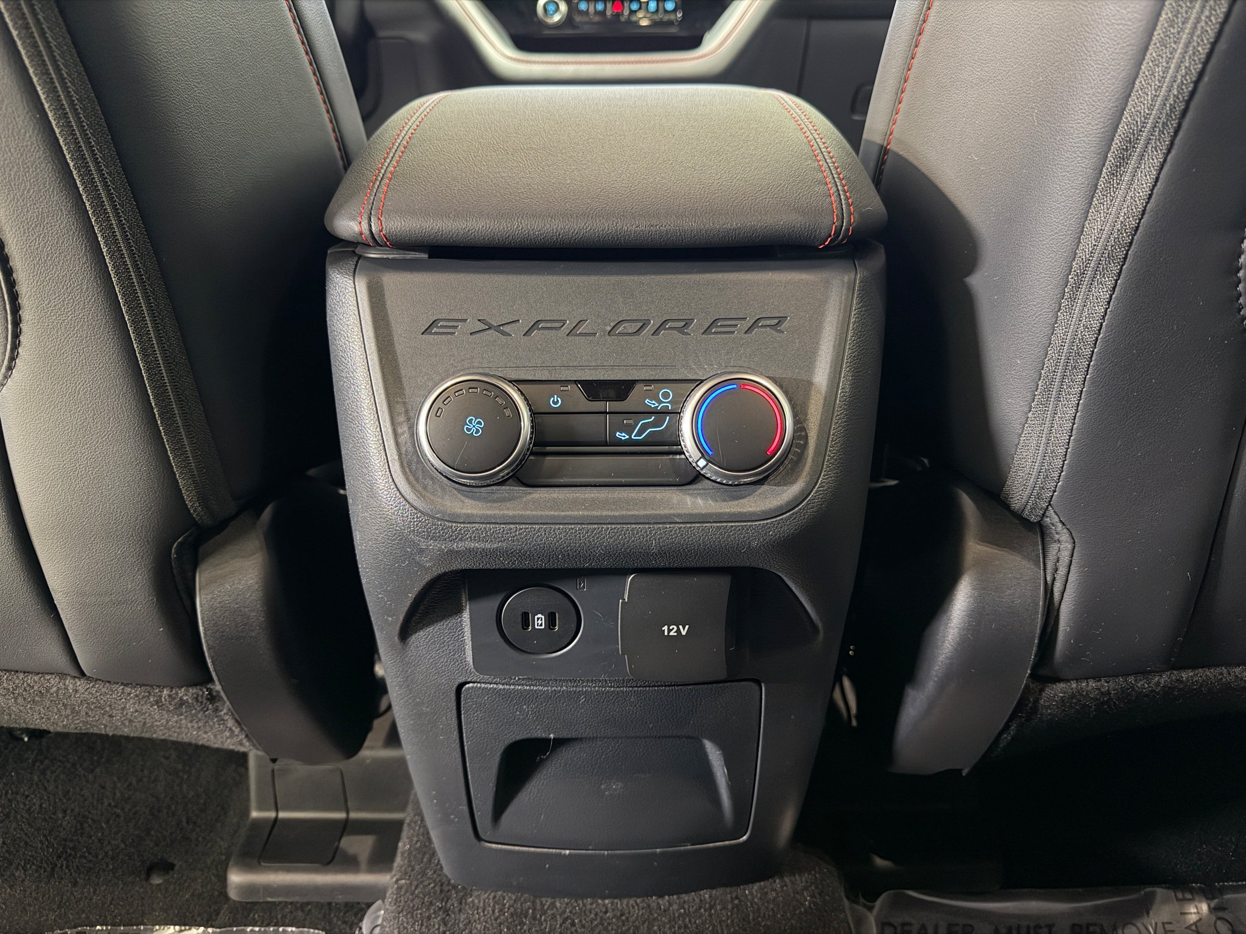 Certified 2025 Ford Explorer ST-Line AWD/4WD image 11