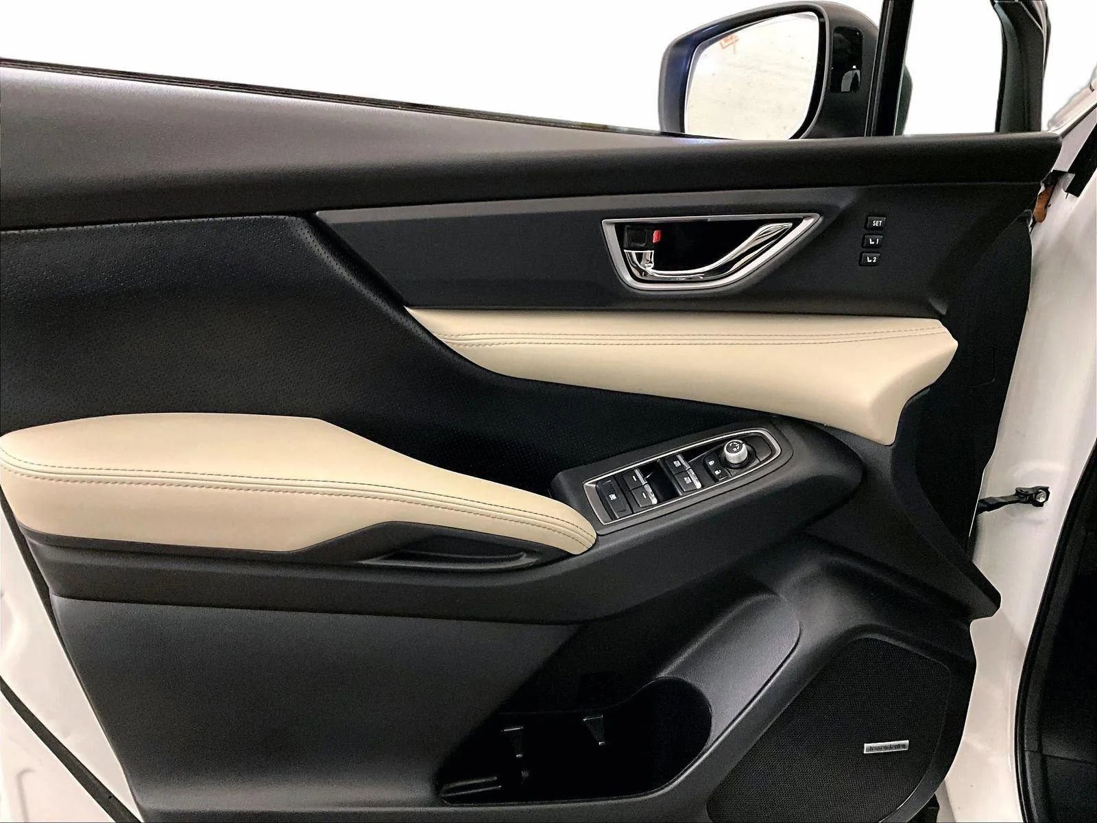 Used 2022 Subaru Ascent Limited w/ Technology Package image 22