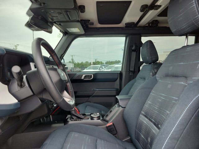 Certified 2025 Ford Bronco Heritage Edition AWD/4WD image 23