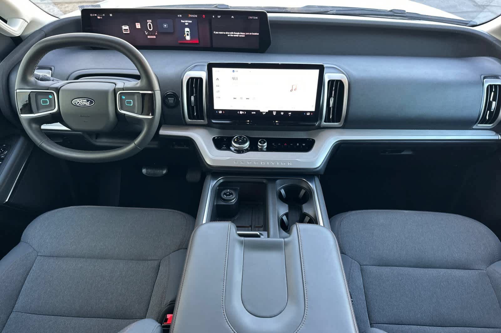 Certified 2025 Ford Expedition Active RWD image 3