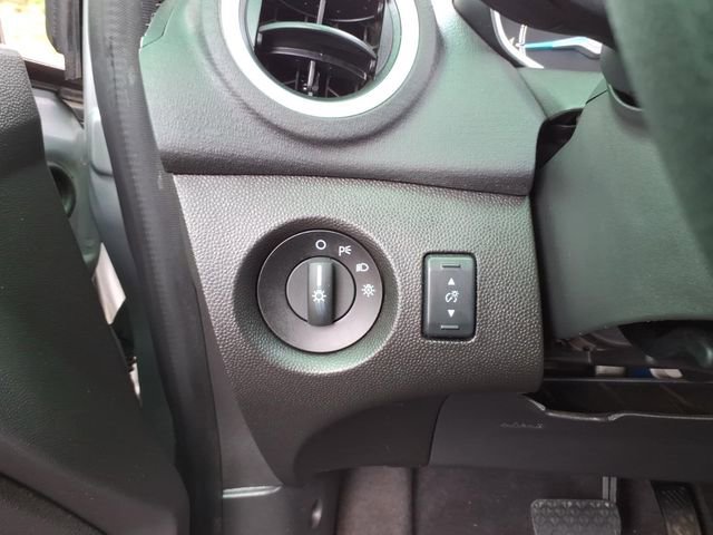 Certified 2019 Ford Fiesta SE FWD image 25