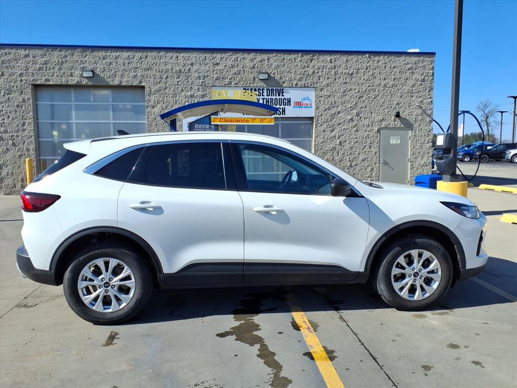 Certified 2023 Ford Escape Active image 6