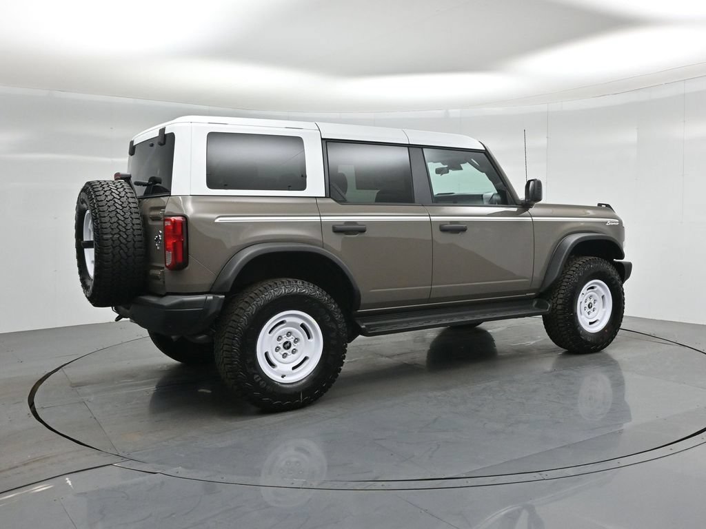 Certified 2026 Ford Bronco Heritage Edition AWD/4WD image 26