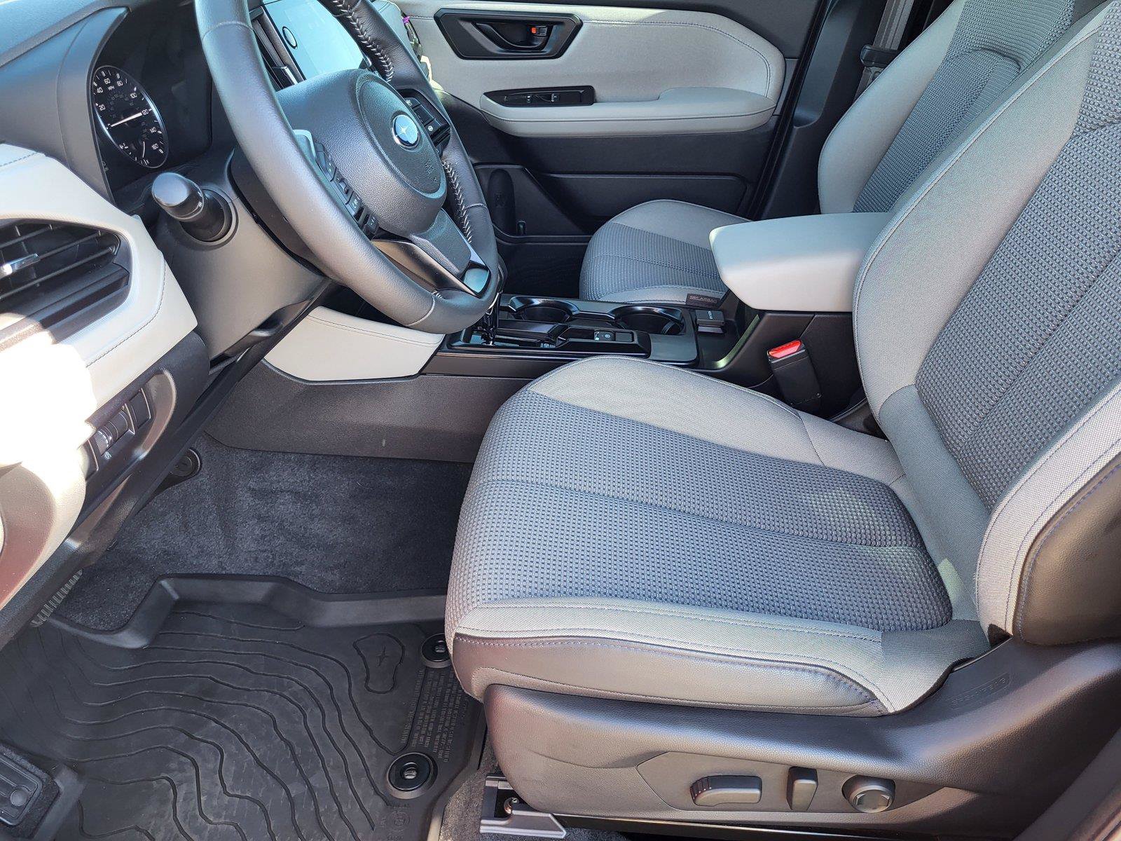 Used 2026 Subaru Forester Premium AWD/4WD image 15