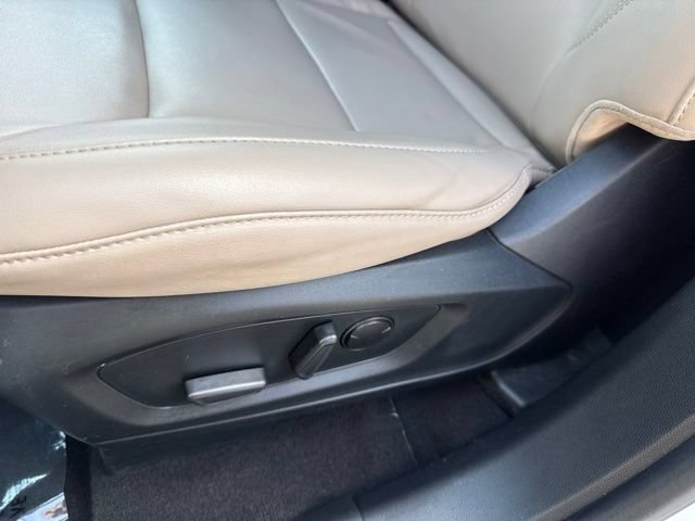 Certified 2024 Ford Explorer XLT w/ Equipment Group 202A AWD/4WD image 22