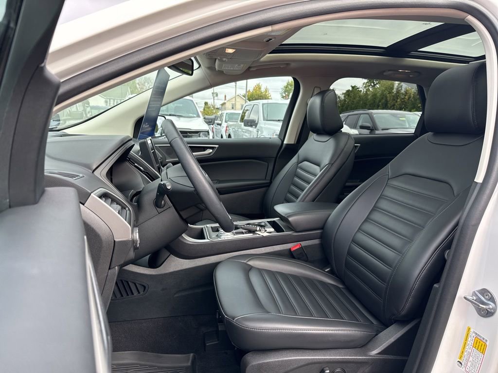 Certified 2024 Ford Edge SEL w/ Convenience Package image 13