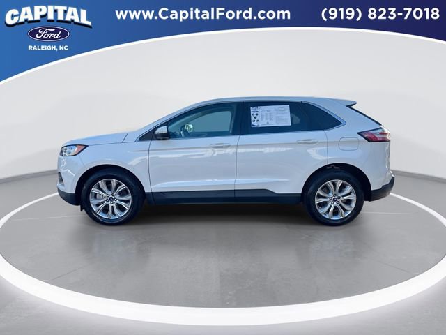 Certified 2022 Ford Edge Titanium image 3