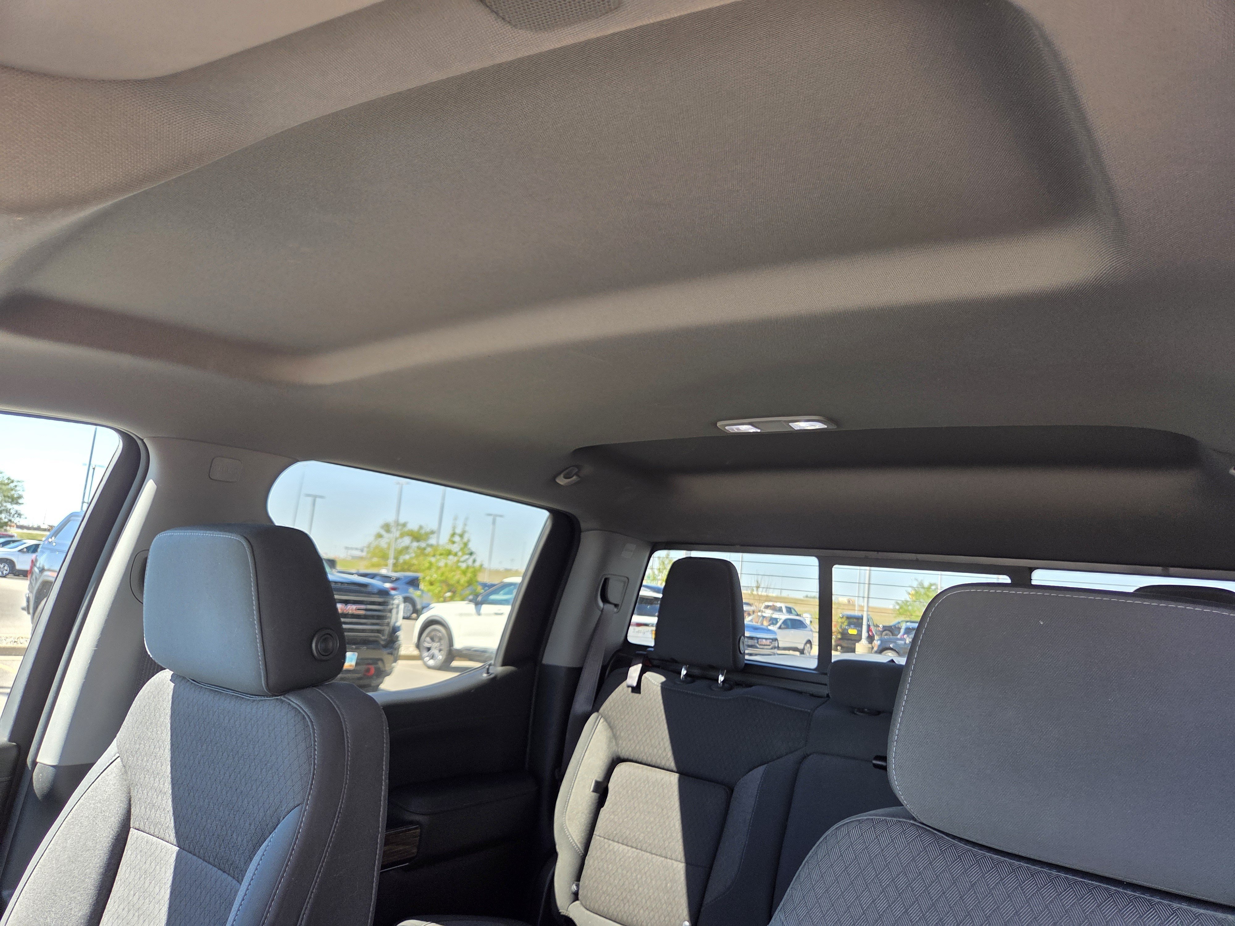 Used 2020 GMC Sierra 1500 SLE w/ SLE Value Package AWD/4WD image 22