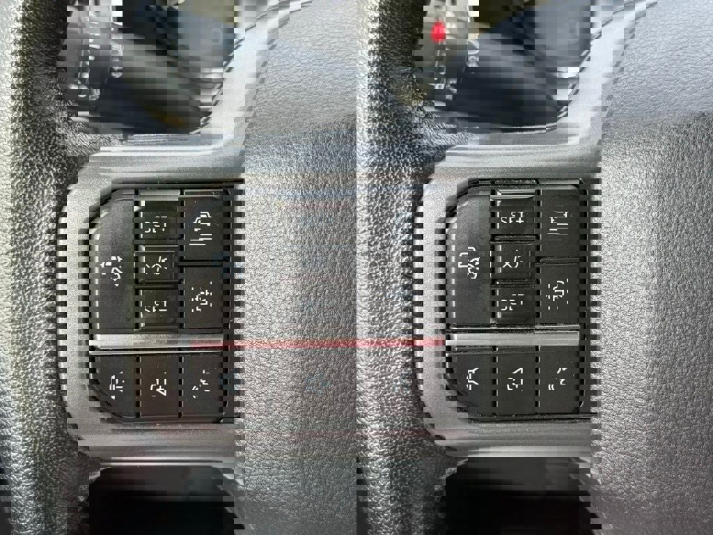 Certified 2022 Ford F150 XLT w/ Equipment Group 302A High image 30