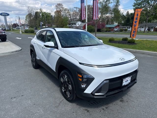 Used 2024 Hyundai Kona SEL AWD/4WD image 4