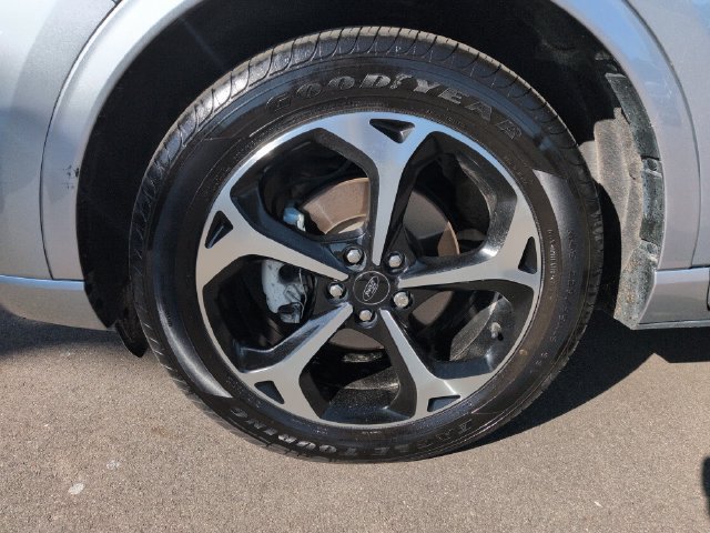 Certified 2023 Ford Escape ST-Line Select AWD/4WD image 10