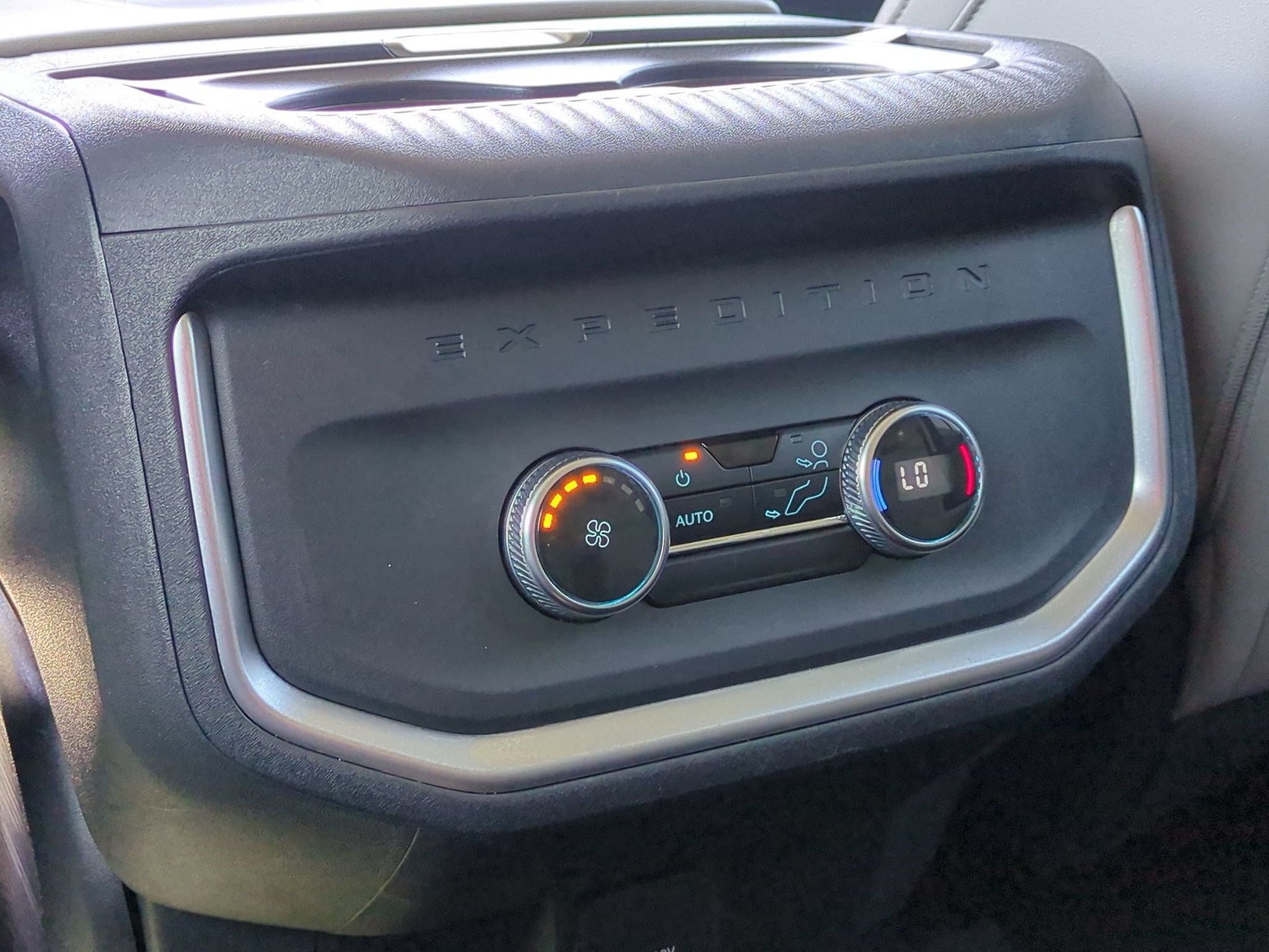 Certified 2025 Ford Expedition Max Active RWD image 27