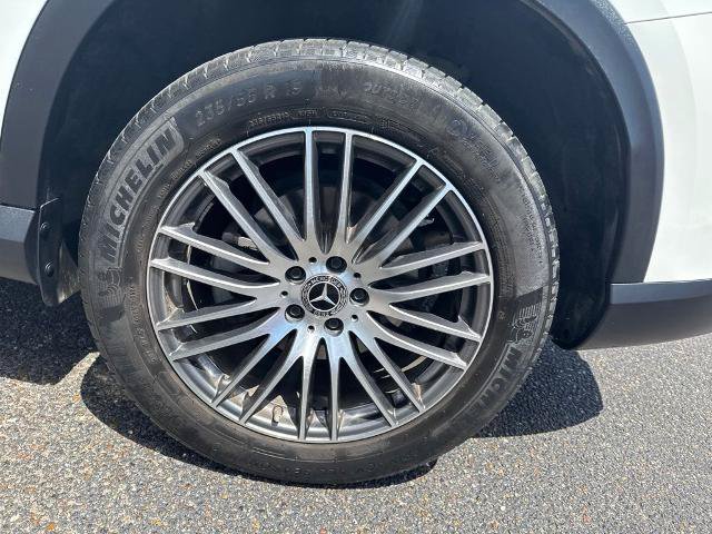 Used 2024 Mercedes-Benz GLC 300 4MATIC image 10
