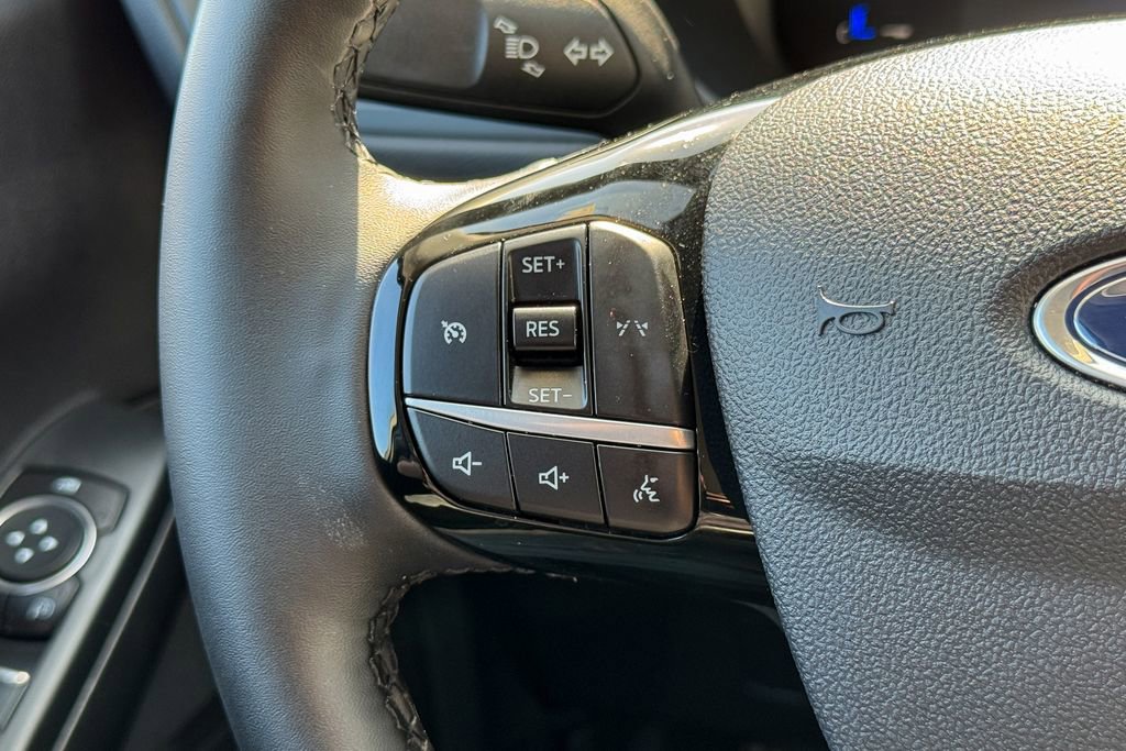 Certified 2023 Ford Escape Active AWD/4WD image 27