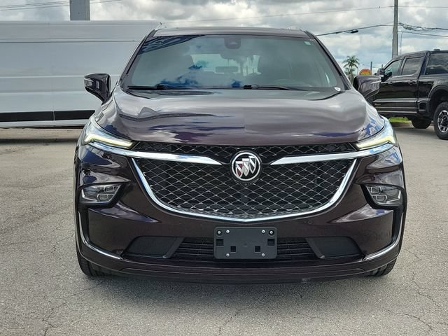Used 2022 Buick Enclave Avenir w/ Avenir Technology Package AWD/4WD image 2