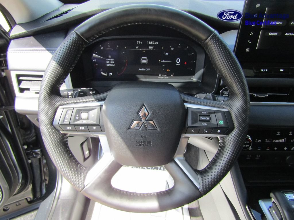 Used 2025 Mitsubishi Outlander SEL AWD/4WD image 19