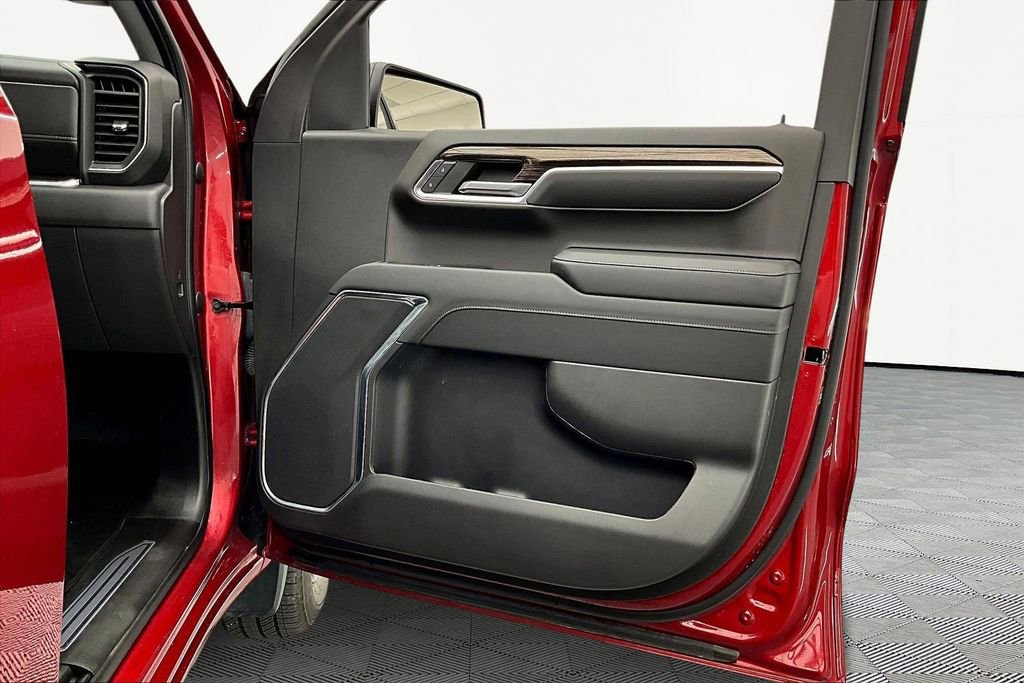 Used 2023 GMC Sierra 1500 Elevation image 25