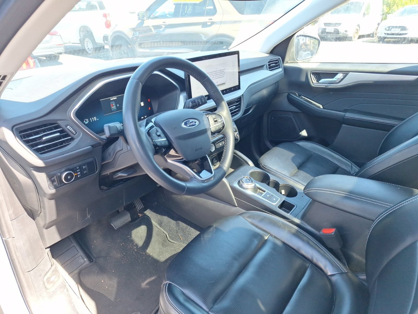Certified 2023 Ford Escape Platinum AWD/4WD image 10