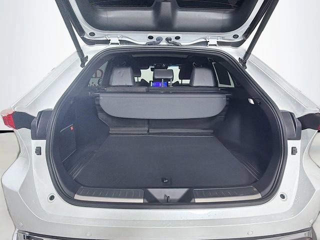 Used 2024 Toyota Venza Limited AWD/4WD image 29